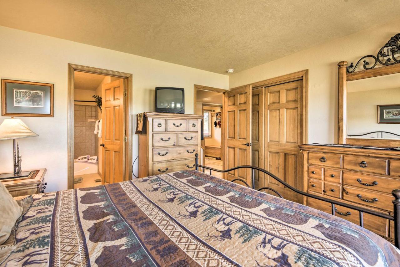 Pagosa Springs Townhome With View Hike And Fish! Extérieur photo